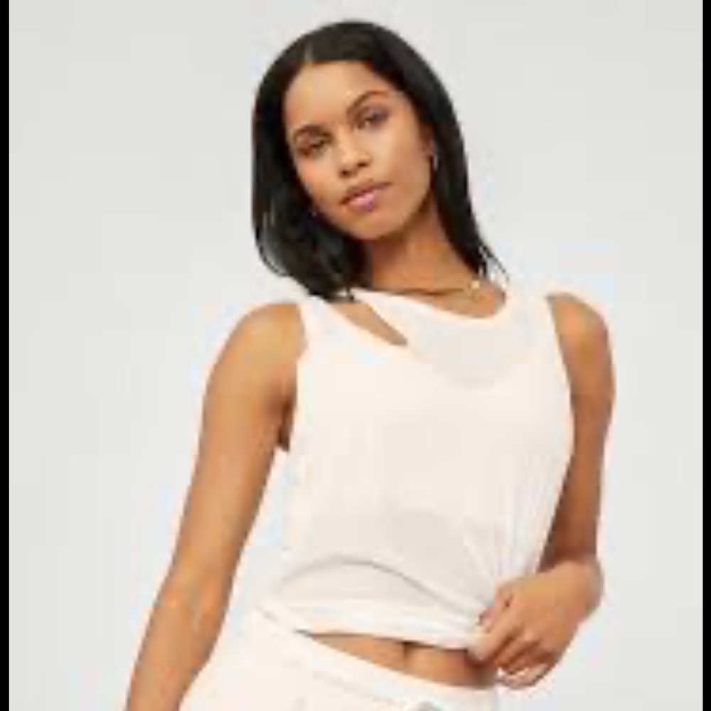Alo Ribbed Peak Tank